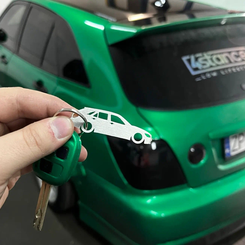 Kľúčenka Lexus IS mk1 Sportcross z nehrdzavejúcej ocele