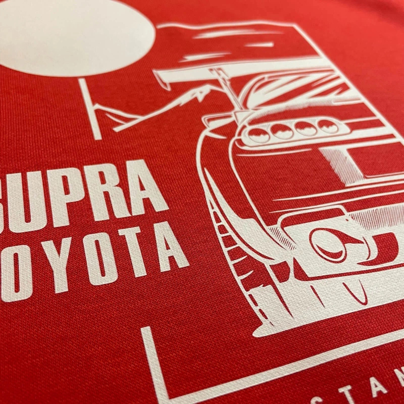 Červená mikina Toyota Supra